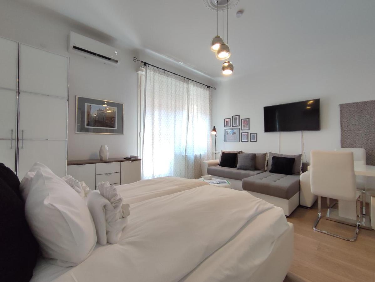 Buda Home — Photos 1