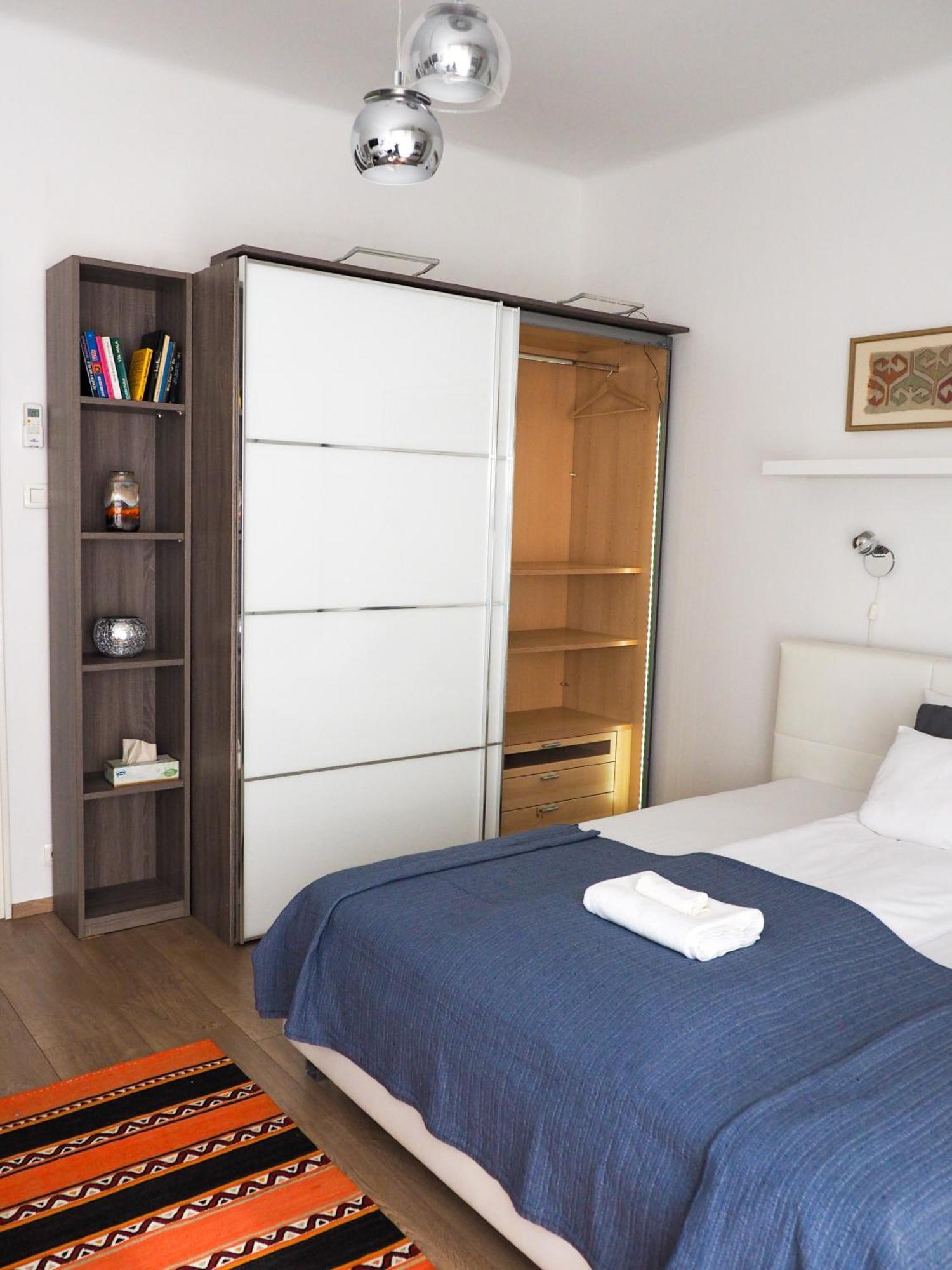 Buda Home — Photos 2